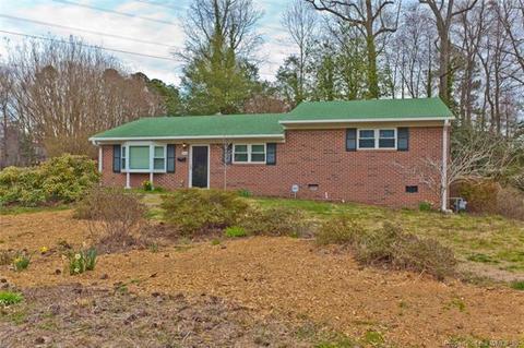 139 Patrick Henry Dr, Williamsburg, VA 23185 photo 4
