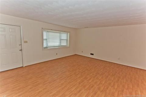 139 Patrick Henry Dr, Williamsburg, VA 23185 photo 12