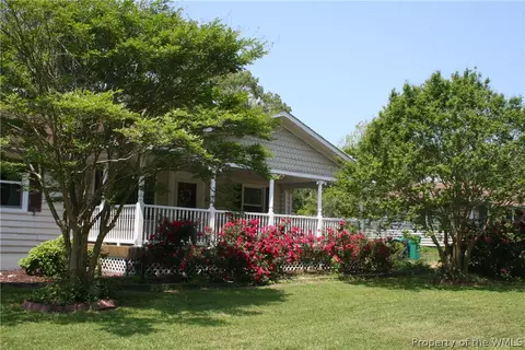 702 Mosby Dr, Williamsburg, VA 23185 photo 1