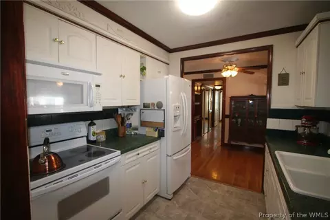 702 Mosby Dr, Williamsburg, VA 23185 photo 8