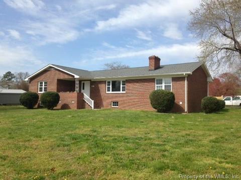 624 Riverside Dr, Lanexa, VA 23089 photo 1