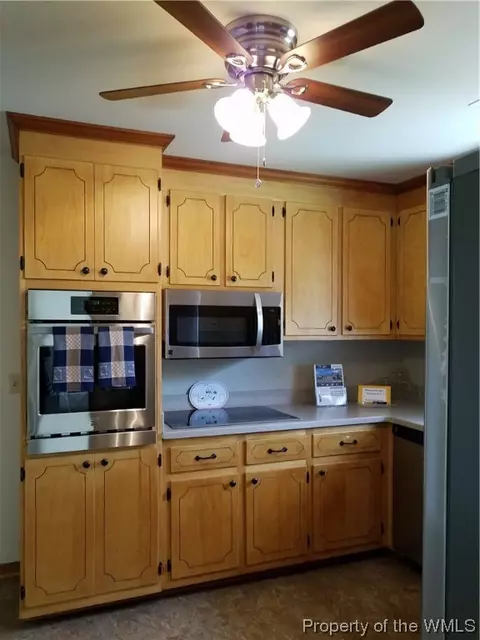624 Riverside Dr, Lanexa, VA 23089 photo 8