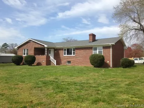 624 Riverside Dr, Lanexa, VA 23089 photo 1