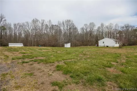 4395 Lockmorr Ln, Gloucester, VA 23061 photo 20