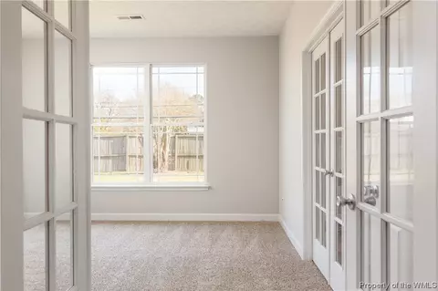 12 Bruins Way, Hampton, VA 23666 photo 7