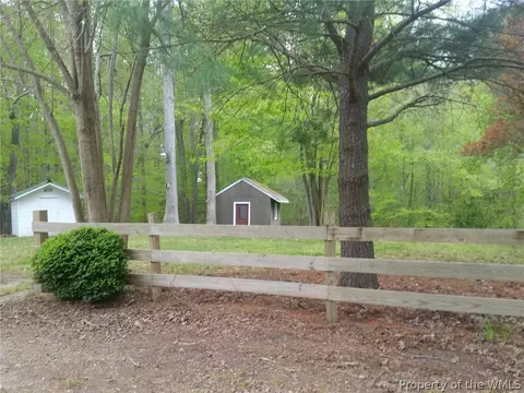 7645 Beechwood Dr, Lanexa, VA 23089 photo 10