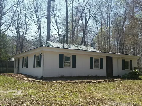 7645 Beechwood Dr, Lanexa, VA 23089 photo 2