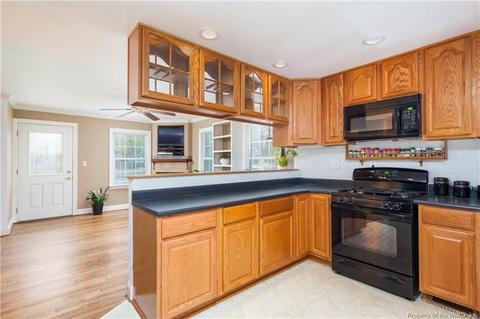 110 W Semple Rd, Williamsburg, VA 23185 photo 17