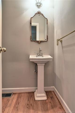131 Blackheath, Williamsburg, VA 23188 photo 37