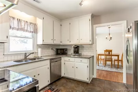 403 Watson Dr, Smithfield, VA 23430 photo 12