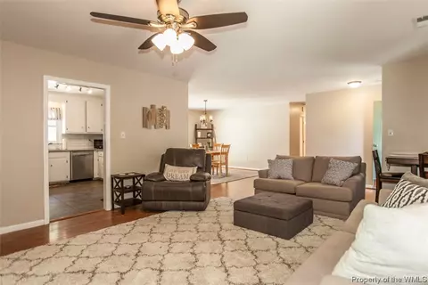 403 Watson Dr, Smithfield, VA 23430 photo 6