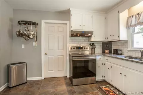 403 Watson Dr, Smithfield, VA 23430 photo 11