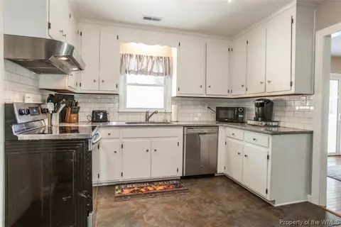 403 Watson Dr, Smithfield, VA 23430 photo 10