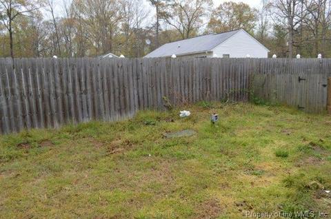 12276 Cedar Trl, Gloucester, VA 23061 photo 15