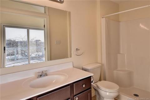 409 Benthall Rd, Hampton, VA 23664 photo 18