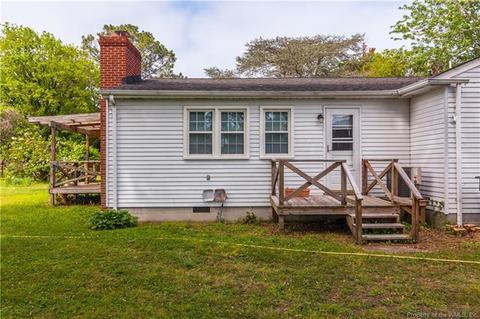 298 Hughes Ln, Hampton, VA 23663 photo 4