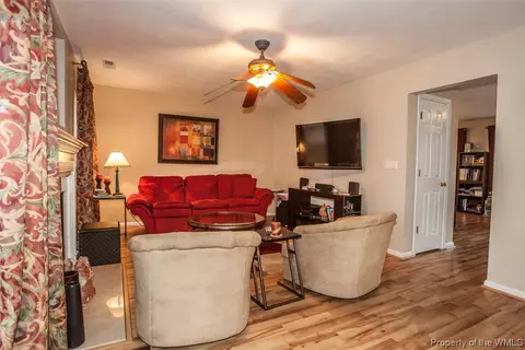 127 Baker Farm Rd, Hampton, VA 23666 photo 9