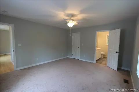 6386 Meadow Dr, Gloucester, VA 23061 photo 8