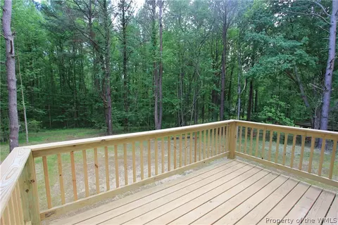 6386 Meadow Dr, Gloucester, VA 23061 photo 20