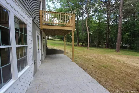 6386 Meadow Dr, Gloucester, VA 23061 photo 22