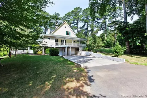 751 Colony Trl, Lanexa, VA 23089 photo 4