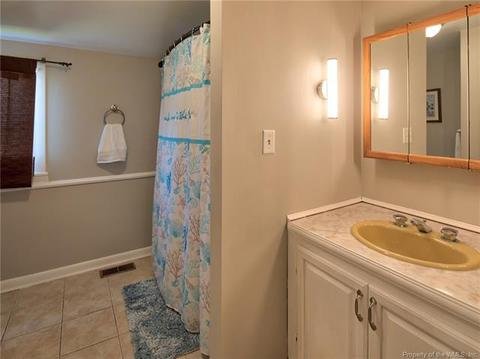 417 Yale Dr, Hampton, VA 23666 photo 27