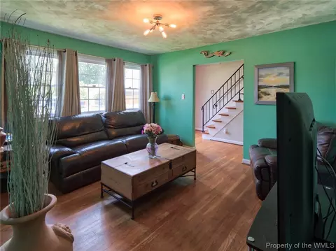 417 Yale Dr, Hampton, VA 23666 photo 3