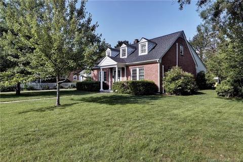 8 Monument Dr, Williamsburg, VA 23185 photo 2