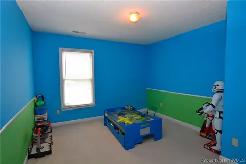 2 Tabitha Cir, Hampton, VA 23666 photo 17