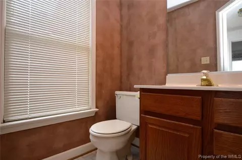 2 Tabitha Cir, Hampton, VA 23666 photo 27