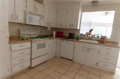 343 Cabot Dr, Hampton, VA 23669 photo 18