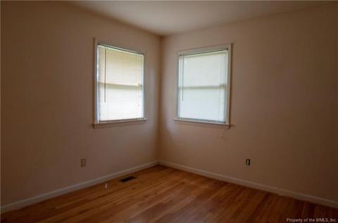 343 Cabot Dr, Hampton, VA 23669 photo 14