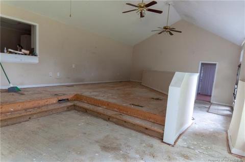 343 Cabot Dr, Hampton, VA 23669 photo 20