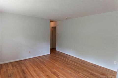 343 Cabot Dr, Hampton, VA 23669 photo 5