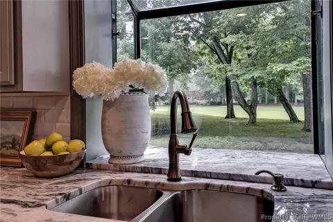 101 Robert Miles, Williamsburg, VA 23185 photo 12