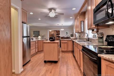 133 Berkeley Ln, Williamsburg, VA 23185 photo 7