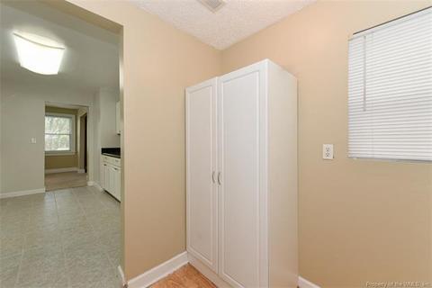 426 Hampton Roads Ave, Hampton, VA 23661 photo 16