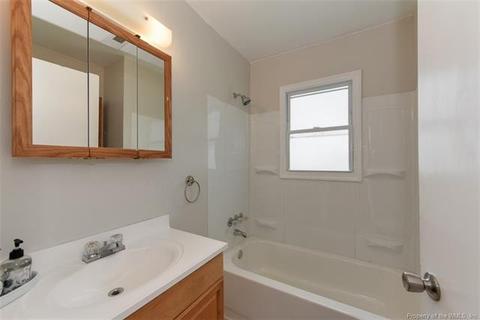 426 Hampton Roads Ave, Hampton, VA 23661 photo 13