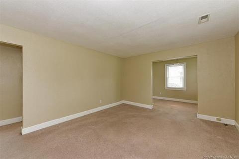 426 Hampton Roads Ave, Hampton, VA 23661 photo 8