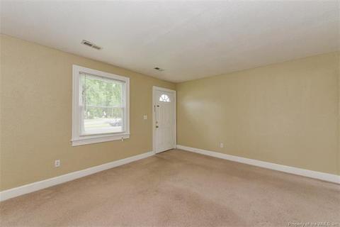 426 Hampton Roads Ave, Hampton, VA 23661 photo 9