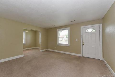426 Hampton Roads Ave, Hampton, VA 23661 photo 7