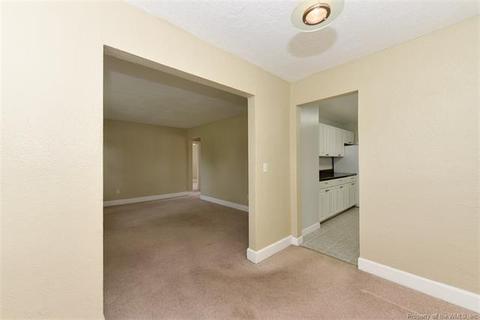 426 Hampton Roads Ave, Hampton, VA 23661 photo 10