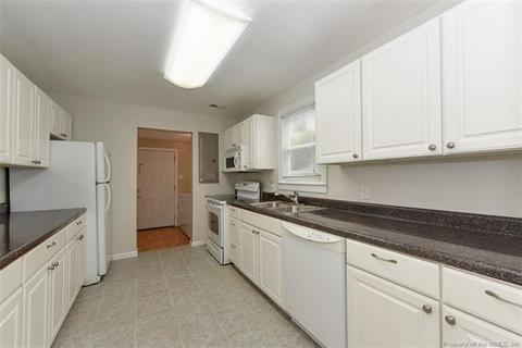 426 Hampton Roads Ave, Hampton, VA 23661 photo 3