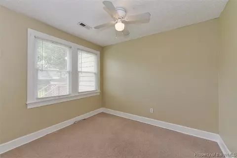426 Hampton Roads Ave, Hampton, VA 23661 photo 17