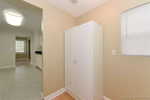 426 Hampton Roads Ave, Hampton, VA 23661 photo 16