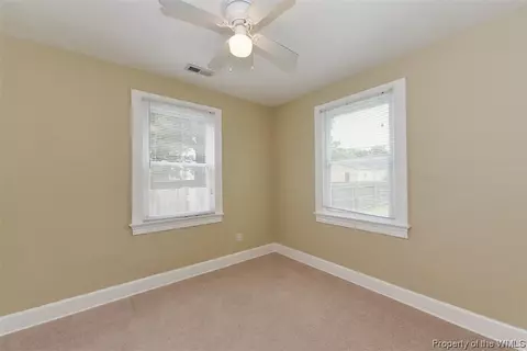 426 Hampton Roads Ave, Hampton, VA 23661 photo 18