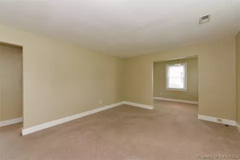 426 Hampton Roads Ave, Hampton, VA 23661 photo 8