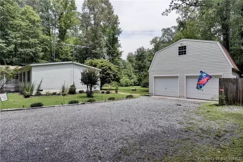 978 Reed Dr, Urbanna, VA 23175 photo 34