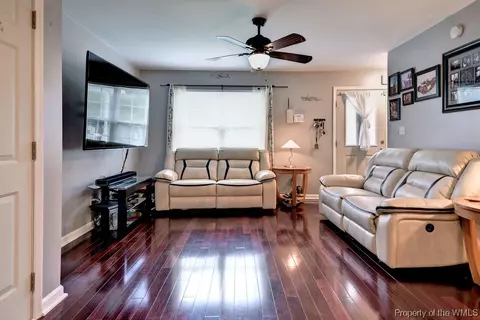 12 Murray Ave, Hampton, VA 23666 photo 5
