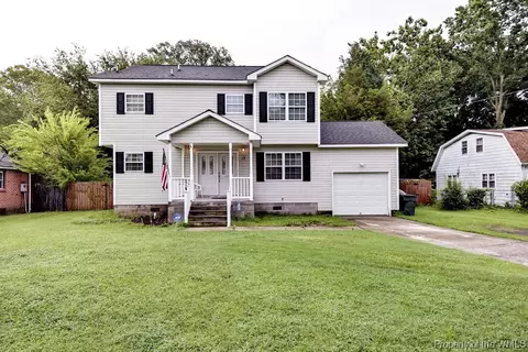 12 Murray Ave, Hampton, VA 23666 photo 2